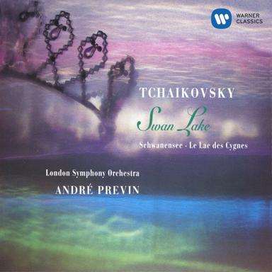 Tchaikovsky: Swan Lake, Op. 20, Act 2: No. 10, Scene. Moderato - Pyotr Ilyich Tchaikovsky