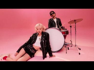 ROSÉ & Bruno Mars - APT. (Official Music Video) - ROSÉ